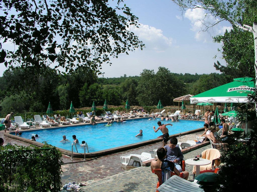 Hotel Grivitsa Pleven Extérieur photo